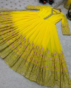 Long Wedding Gown With Dupatta