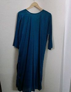 Elegant Teal Kurta with White Embroidery