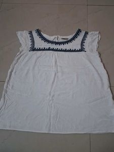 Embroidered White Cap Sleeve Top
