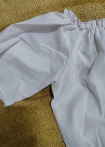 White Off-Shoulder Puff Sleeve Crop Top