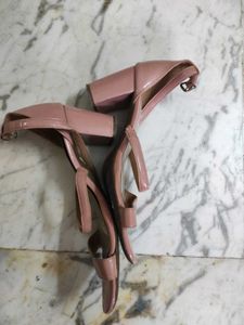 Stylish Cream Chain Detail Block Heels