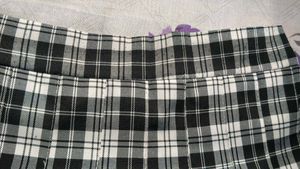 Plaid Pleated Mini Skirt