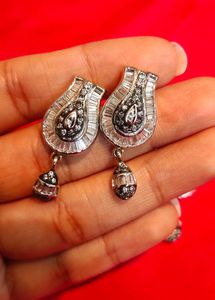 Pendant and Earrings Set