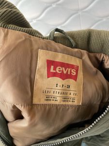 levis S. size jacket