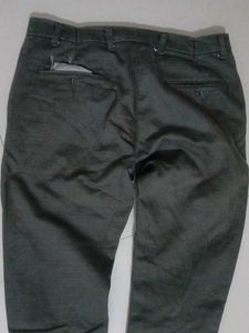 Dark green cotton pant