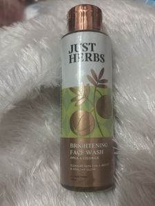 Just Herbs Brightening Face Wash