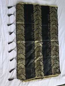 Elegant Black & Gold Dupatta