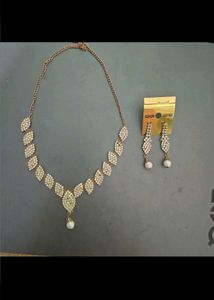 Elegant Rhinestone Necklace &amp; Earring Set
