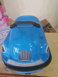 Blue Car Ride-On Suitcase