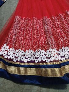girl's lahenga / long dress ✨ (chain defect)