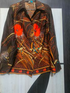 Vintage Floral Print Button-Up Shirt