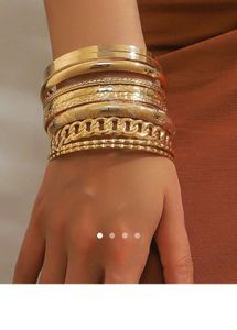 Bangle Set(Golden):Anti-Tarnish