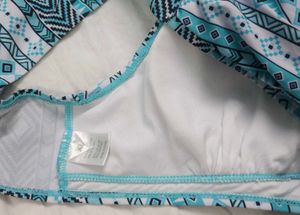 Stylish Blue &amp; White Tribal Print Bikini Top Combo