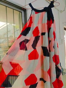 Geometric Print Pleated Dress