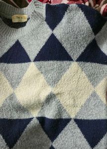 Argyle Pattern Knit Sweater