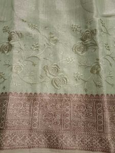 Mehndi Special Saari