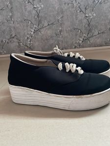 thick heel shoes