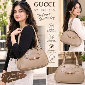 Stylish GUCCI Shoulder Bag