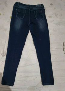 Very Beautiful Strachable Jeans