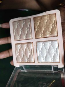 Highlighter Palette - Shimmering Glow