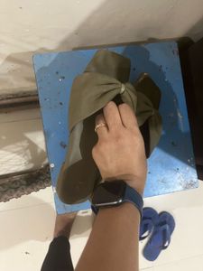 Sea Green Knotted Open Toe Flats