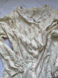 Vintage Floral Print Button-Up Blouse