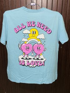 Cute Heart Graphic T-Shirt