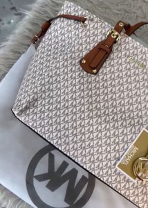 Michael Kors Tote Bag - Classic Monogram