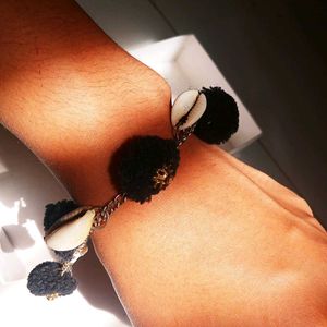 Boho Shell &amp; Pom.pim bracelet