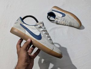 Nike Casual Sneakers