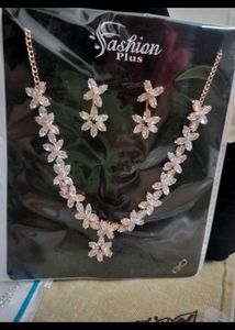 Fashion Plus Rose Gold Floral Necklace & Earrings