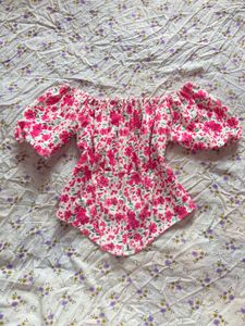 Floral Off-Shoulder Puff Sleeve Top