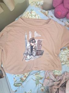 Graphic Print Cropped Top