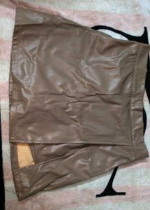Faux Leather Mini Skirt/skort