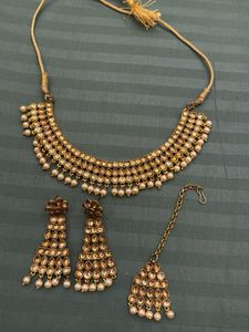 Beautiful Ethnic Necklace Set