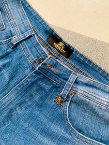 Original Burberry Straight Fit Denim Jeans
