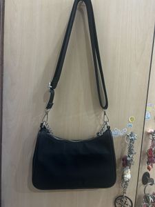 Y2k Pierced Inspired Prada Re-Edition 2005 Bag