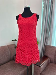 Elegant Red Lace Mini Dress