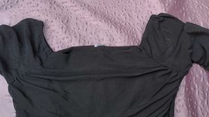 Chic Black Ruched Mesh Sleeve Top