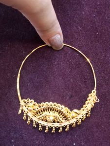 Elegant Gold Nath with Pearls &amp; Red Stones