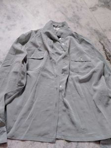 Elegant Women's Collared Shirt