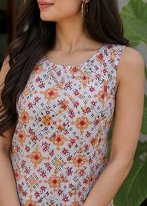 Sleeveless Floral Print Kurti