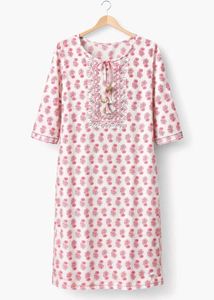 🌸 Pink Printed Kurta Set with Matching Pants 🌸