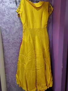Yellow Kurta Set with Red Bandhani Dupatta