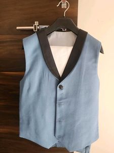 a full suit for boys 10 to 12 years