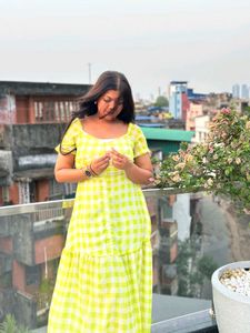 Chic Yellow Gingham Maxi Dress