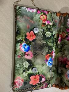 Floral Print Chain Clutch