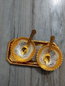 2 Bowl Set With Spoon