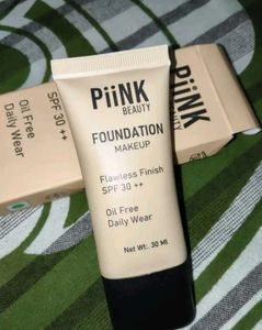 PiiNK Beauty Foundation Makeup SPF 30