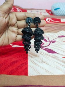 earings